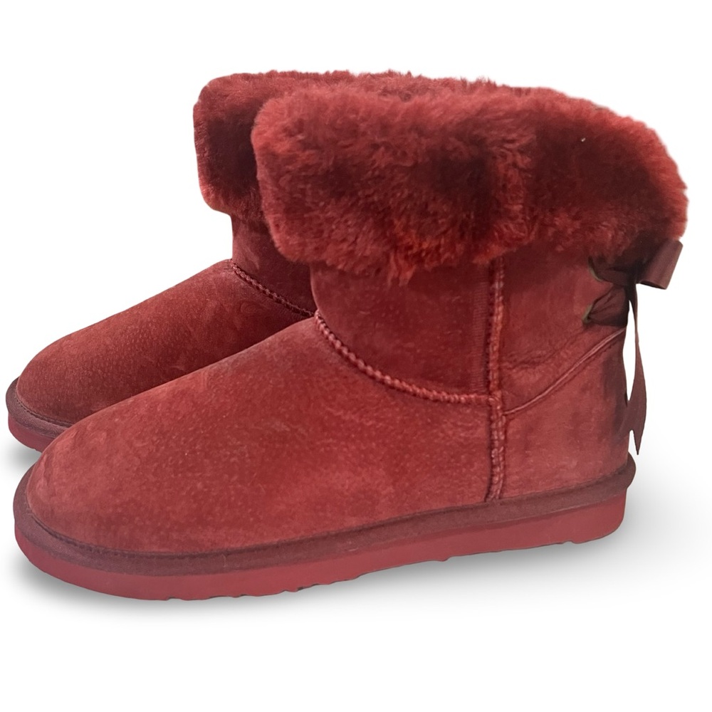 LAMO "Adele" Sheepskin Bow Boots in Burgundy Size 8 - Picture 5 of 7